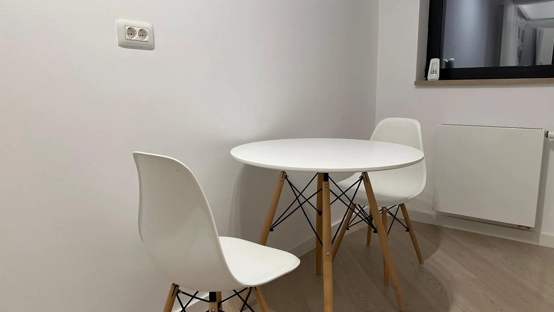 شقة بوخارست  في Cortina North Studio And Parking 0*,